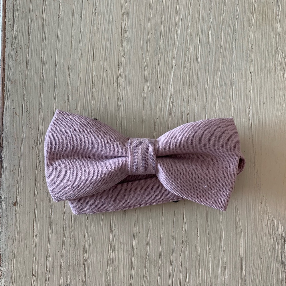 Dusty Rose Bow Tie